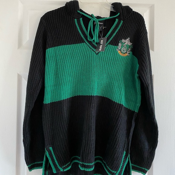 hot topic slytherin sweater